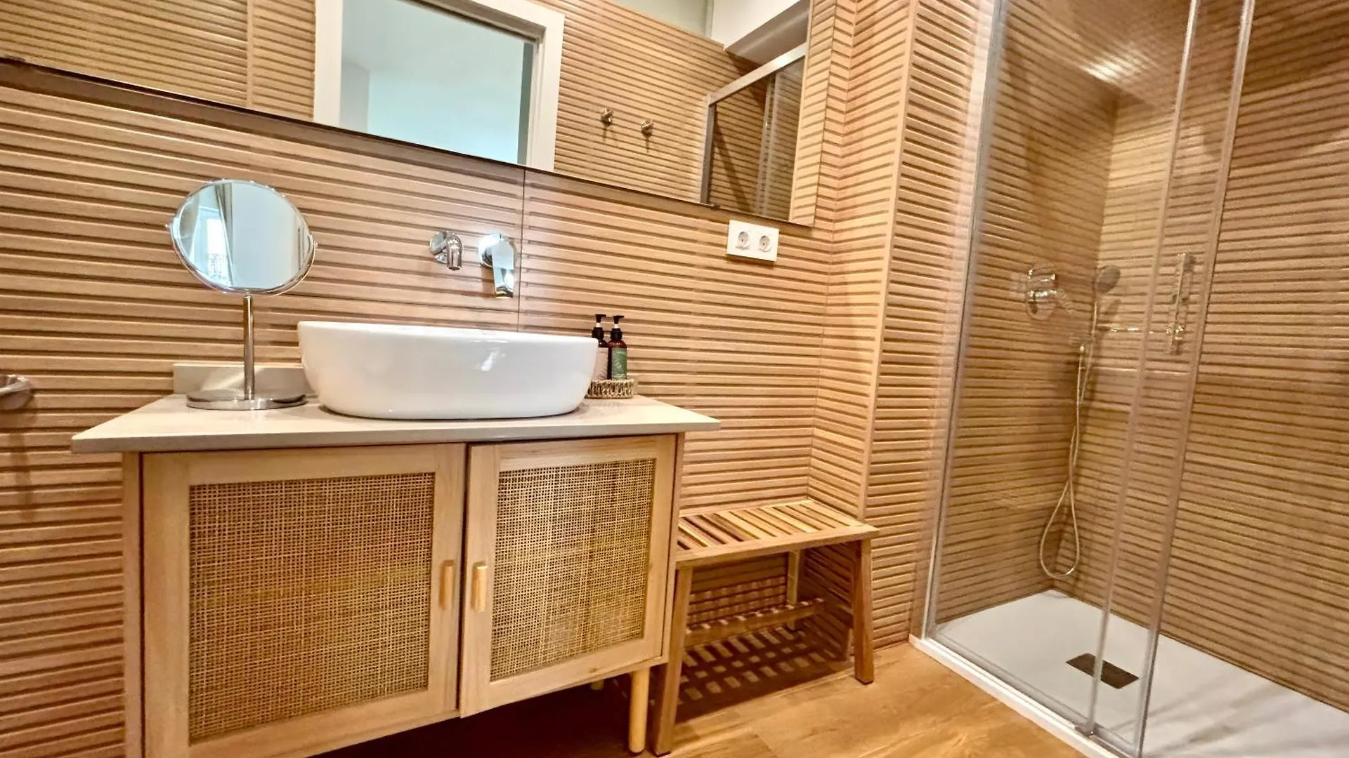 Eva Recommends Lineros Apartment Seville