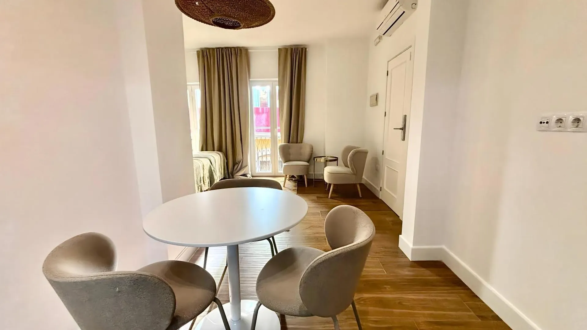 Eva Recommends Lineros Apartment Seville Spain