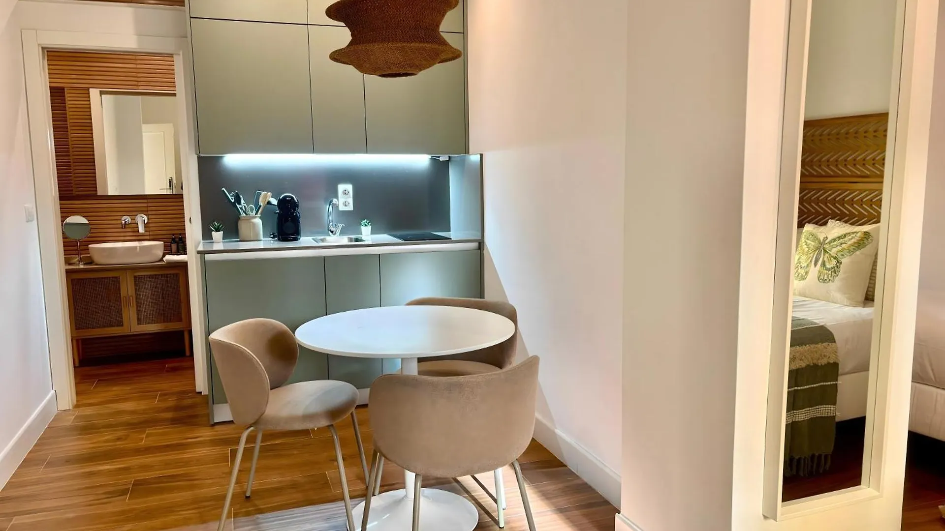 Eva Recommends Lineros Apartment Seville Spain