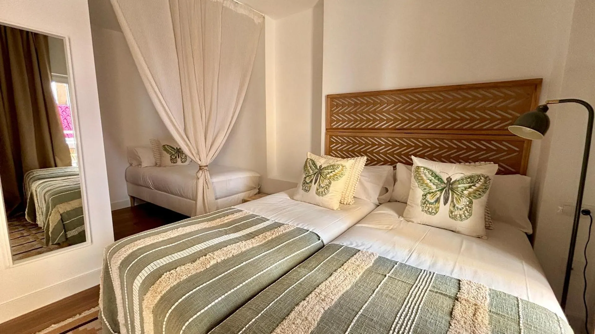 Eva Recommends Lineros Apartment Seville 0*,  Spain